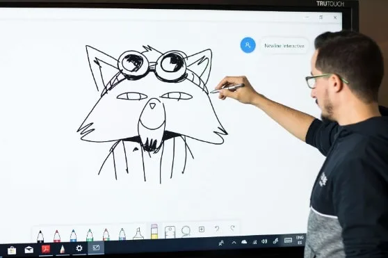 Màn hình cảm ứng đa điểm 