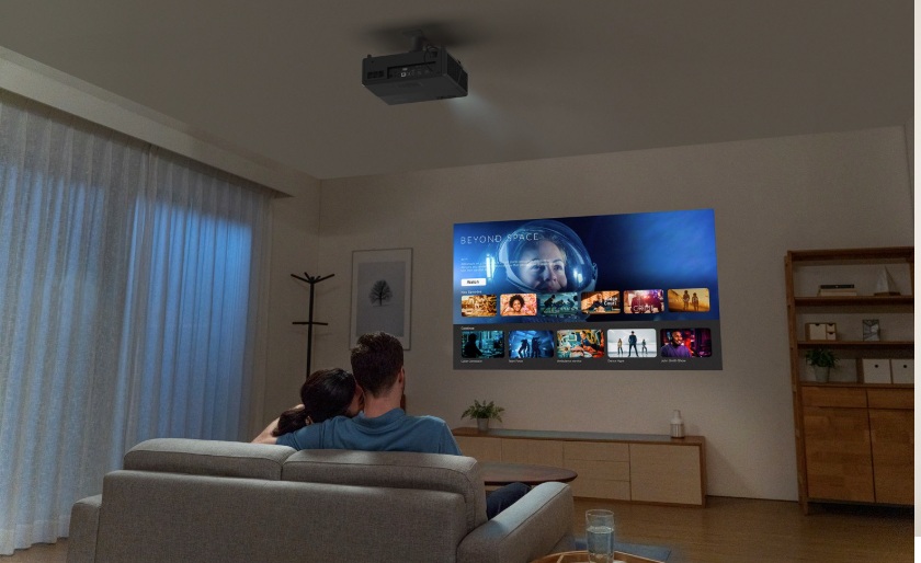 Trải nghiệm điện ảnh tại nhà với Optoma UHZ55