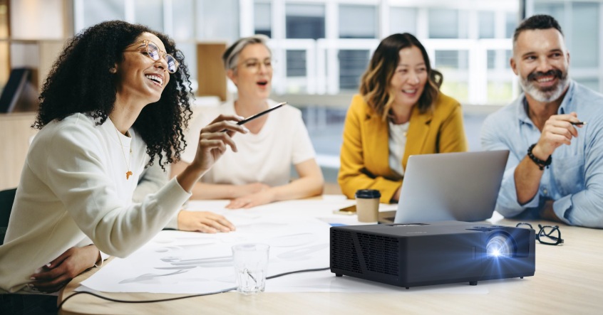 Máy chiếu cho phòng họp