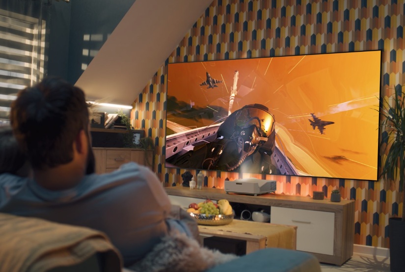 Máy chiếu siêu gần